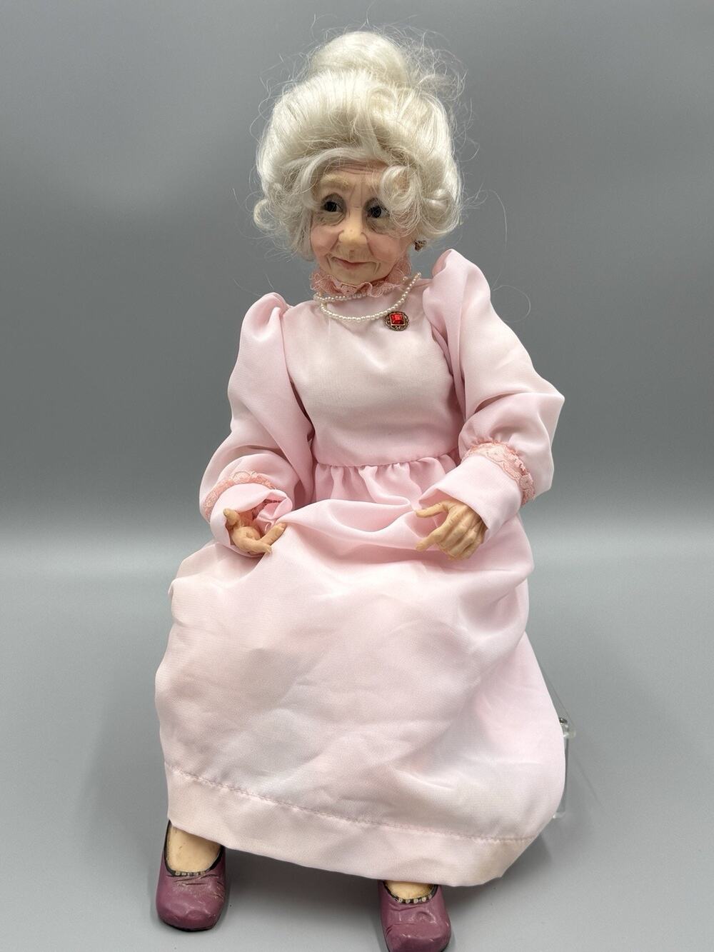 Vintage 2003 Realistic Grandma Granny Older Lady Doll Gift Craft READ DETAILS